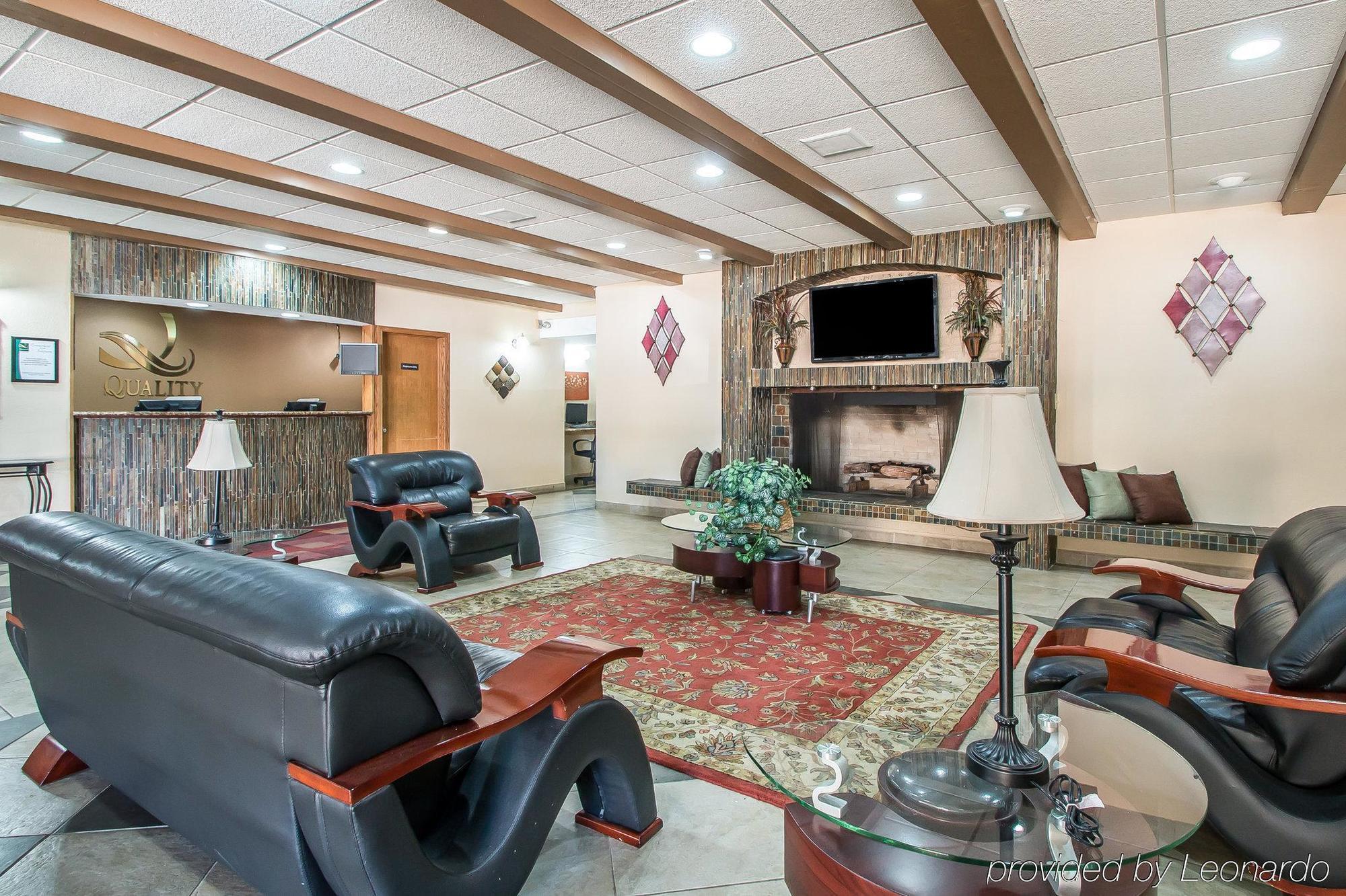 Quality Inn East Dubuque Εξωτερικό φωτογραφία
