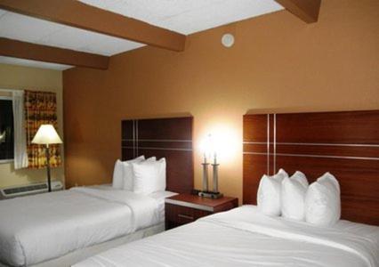 Quality Inn East Dubuque Εξωτερικό φωτογραφία