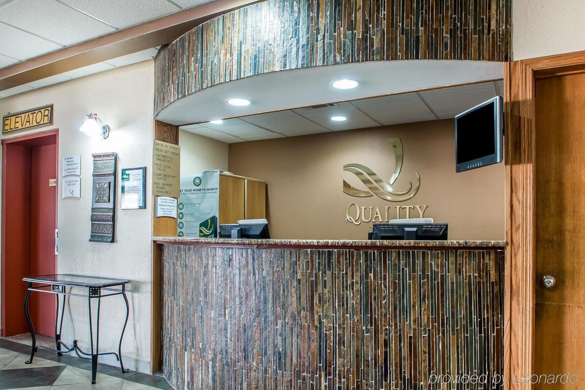 Quality Inn East Dubuque Εξωτερικό φωτογραφία